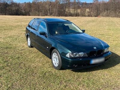 Gebraucht BMW 525 191 PS (140 kW) 2002 Grün Kombi