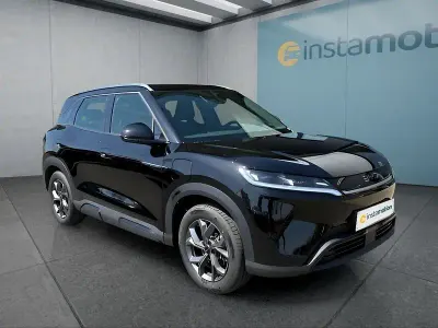 Neu BYD Atto 2 Active 130 kW (177 PS) 2025 Schwarz SUV