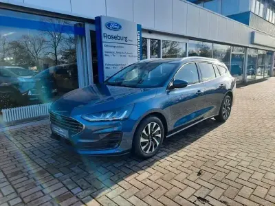 Gebraucht Ford Focus Titanium 155 PS (114 kW) 2023 Blau Kombi