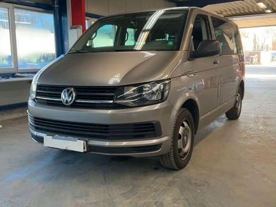 Second-hand VW T6 Trendline 150 CP (110 kW) 2017 Negru Van