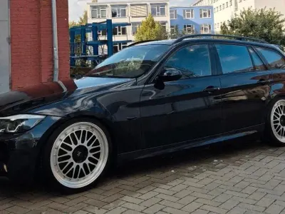 Używany BMW 320 M Sport 177 KM (130 kW) 2008 Czarny Kombi