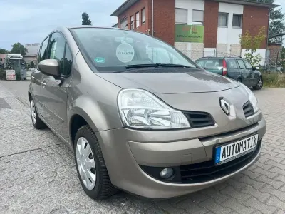 Gebraucht Renault Modus Dynamique 111 PS (81 kW) 2010 Gold Van / Kleinbus