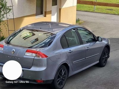 Usata Renault Laguna III Expression 110 CV (80 kW) 2009 Argento Berlina