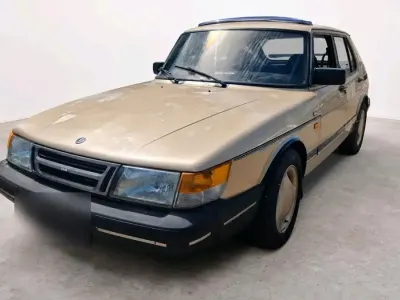 Gebraucht Saab 900 126 PS (92 kW) 1989 Gold Limousine