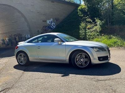 Second-hand Audi TT Sport 200 CP (147 kW) 2006 Argintiu Coupe