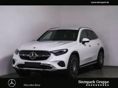 Gebraucht Mercedes GLC220 Avantgarde 197 PS (144 kW) 2025 Manufaktur lack manufaktur opa SUV
