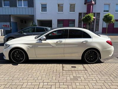 Mercedes C63 AMG