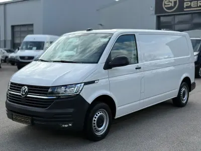 Gebraucht VW Transporter 150 PS (110 kW) 2023 Weiß Van