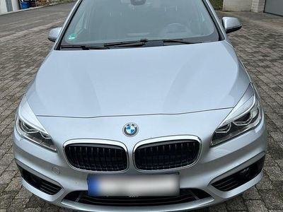 Gebraucht BMW 225 Active Tourer Shadowline 231 PS (169 kW) 2014 Silber Van / Kleinbus