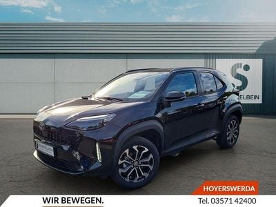 Neu Toyota Yaris Cross 131 PS (96 kW) 2025 Schwarz SUV