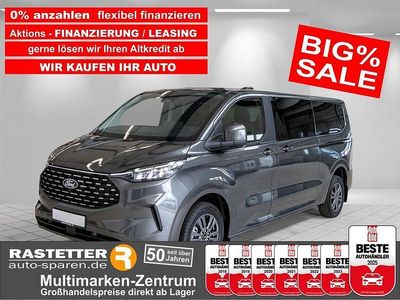 Neu Ford Tourneo Titanium 150 PS (110 kW) 2025 Grau Van / Kleinbus