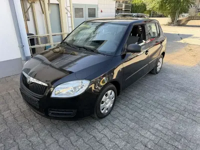Gebraucht Skoda Fabia 80 PS (58 kW) 2009 Schwarz Kleinwagen