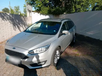 Gebraucht Ford Focus 120 PS (88 kW) 2016 Silber Kombi