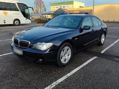 Begagnad BMW 730 231 HK (169 kW) 2007 Blå Sedan