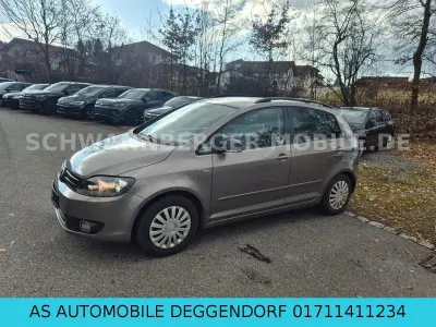 Gebraucht VW Golf Plus Match 105 PS (77 kW) 2012 Braun Van / Kleinbus