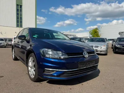 Gebraucht VW Golf VII IQ Drive 150 PS (110 kW) 2019 Blau Limousine