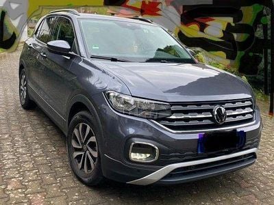 Grau Gebraucht 2022 VW T-Cross Active SUV | 18.900 € (Fairer Preis)