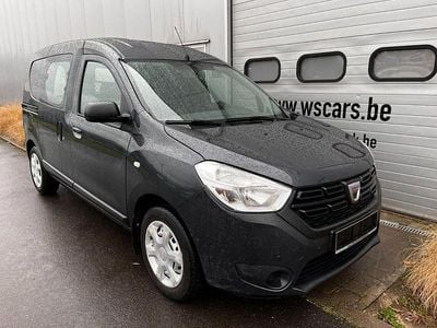 Gebraucht Dacia Dokker Comfort 95 PS (69 kW) 2021 Grau Van / Kleinbus