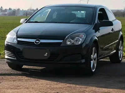 Gebraucht Opel Astra GTC 105 PS (77 kW) 2005 Schwarz Coupé