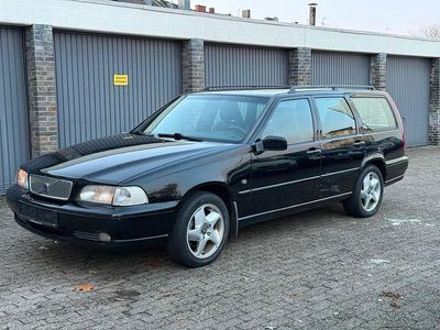 Gebraucht Volvo V70 193 PS (141 kW) 1998 Schwarz Kombi