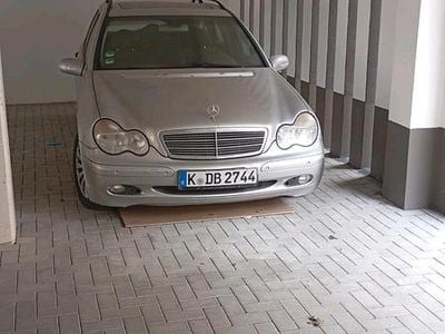Mercedes C220