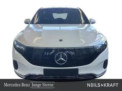 Używany Mercedes EQA250+ Progressive 139 kW (190 KM) 2024 Biały SUV