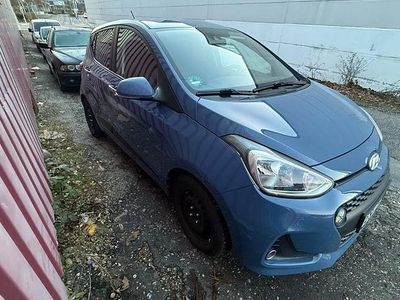 Gebraucht Hyundai i10 Style 87 PS (63 kW) 2018 Blau Kleinwagen
