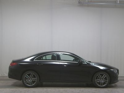 Mercedes CLA200