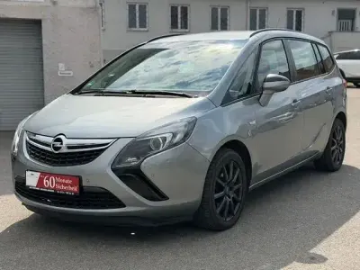 Gebraucht Opel Zafira Tourer Edition 165 PS (121 kW) 2012 Andere Van / Kleinbus