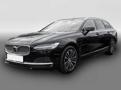 Begagnad Volvo V90 Core 253 HK (186 kW) 2025 Svart Kombi