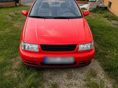 Gebraucht VW Polo 50 PS (36 kW) 1997 Rot Kleinwagen