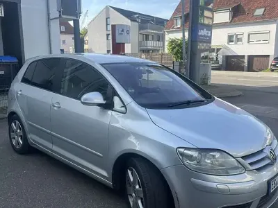 Gebraucht VW Golf V Comfortline 140 PS (102 kW) 2007 Limousine