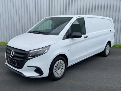 Gebraucht Mercedes Vito 163 PS (119 kW) 2025 Weiß Van