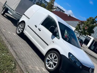 Używany VW Caddy 109 KM (80 kW) 2013 Biały Minivan