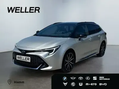 Neu Toyota Corolla Sport 179 PS (131 kW) 2026 Precious silver / black mica (silber) Kombi