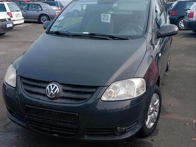 Gebraucht VW Fox 75 PS (55 kW) 2008 Grau Kleinwagen