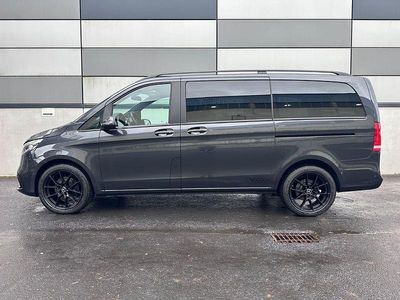 Gebraucht Mercedes V300 Avantgarde 239 PS (175 kW) 2020 Grau Van / Kleinbus