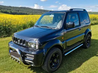 Używany Suzuki Jimny Comfort 86 KM (63 kW) 2011 Czarny SUV