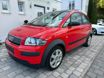 Gebraucht Audi A2 75 PS (55 kW) 2003 Rot Kleinwagen