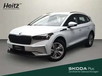 Gebraucht Skoda Enyaq iV Loft 108 kW (148 PS) 2023 Moon weiss perleffekt SUV