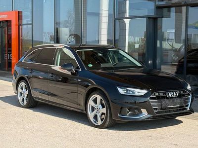Gebraucht Audi A4 Advanced 150 PS (110 kW) 2023 Mythosschwarz metallic Kombi