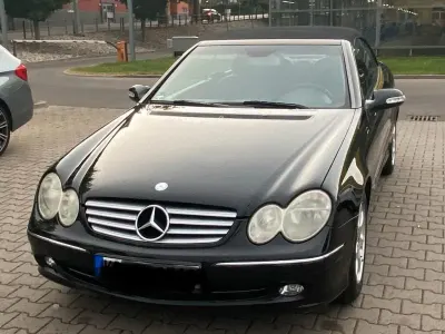 Gebraucht Mercedes CLK240 170 PS (125 kW) 2003 Schwarz Cabrio
