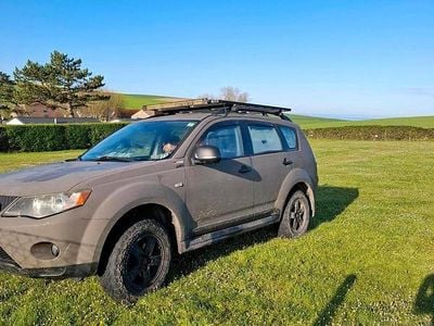 Andere farben Gebraucht 2010 Mitsubishi Outlander SUV | 9.000 € (Teuer)