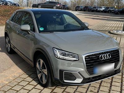 Gebraucht Audi Q2 S-Line 150 PS (110 kW) 2018 Grau SUV