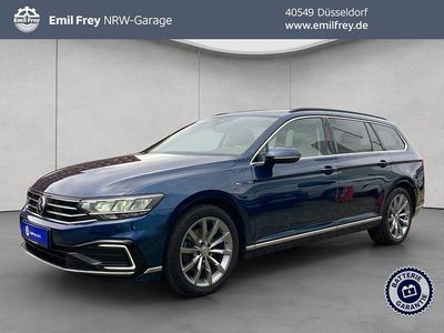 Gebraucht VW Passat GTE 156 PS (114 kW) 2020 Aquamarine blue metallic Kombi