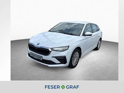 Gebraucht Skoda Scala Essence 95 PS (69 kW) 2025 Moon weiss perleffekt Kleinwagen
