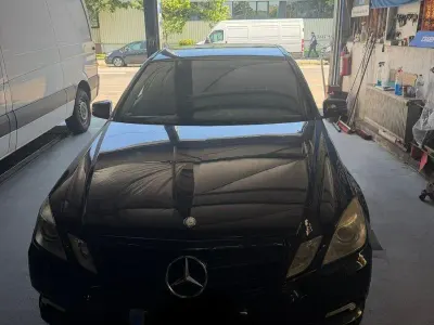 Gebraucht Mercedes E250 AMG 204 PS (150 kW) 2009 Schwarz Limousine