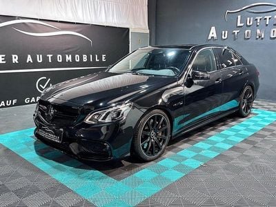 Gebraucht Mercedes E500 AMG 408 PS (300 kW) 2015 Schwarz Limousine