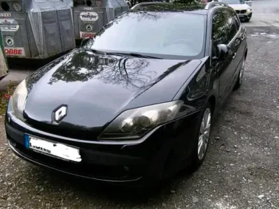 Używany Renault Laguna III GT 150 KM (110 kW) 2010 Czarny Kombi