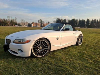 Gebraucht BMW Z4 Sport Line 231 PS (169 kW) 2003 Weiß Cabrio